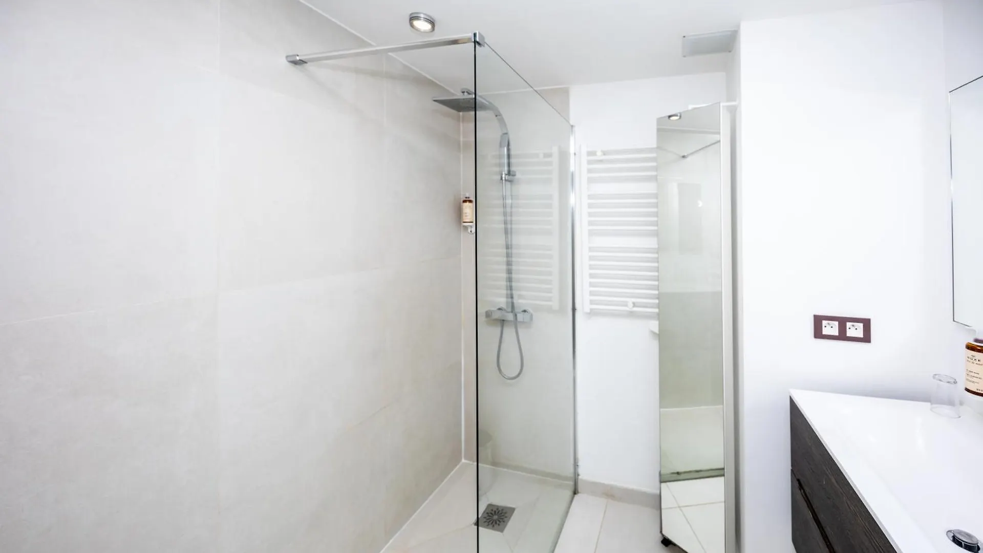 Sweett - Maison Blanche Juan-les-Pins Apartmán
